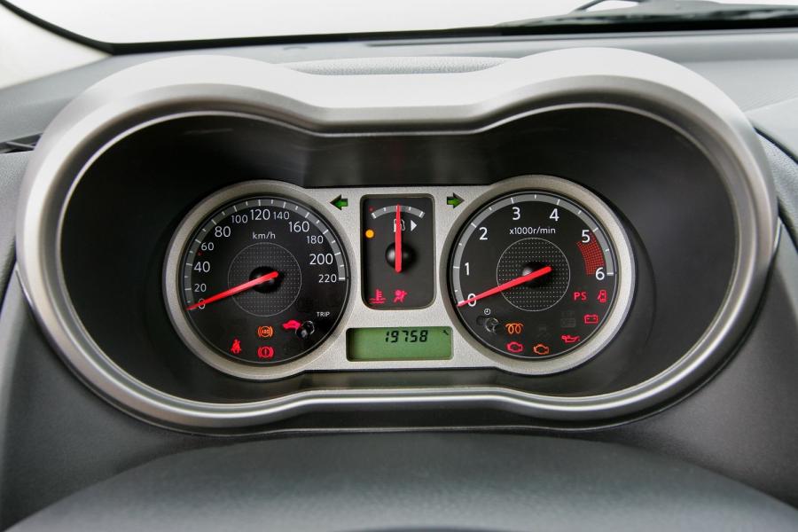  Nissan Note 2009 года  (фото 30 из 78)